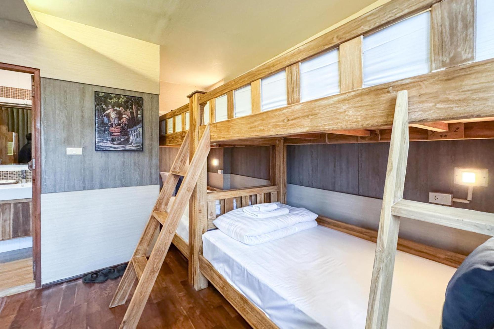 Goya Hotel Chiang Mai Oda fotoğraf